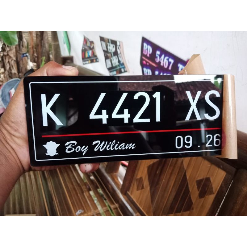 Plat nomor akrilik custom ( satu )