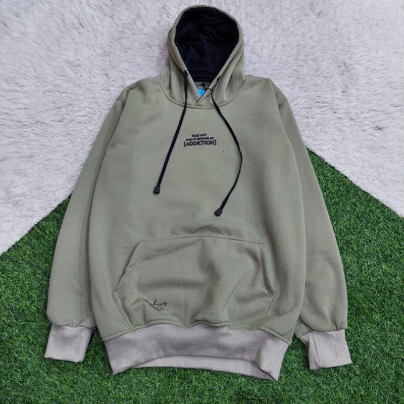 HOODIE ADDICTION