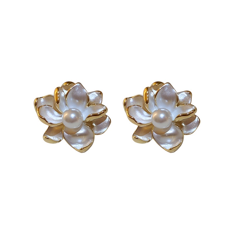 Anting Stud Bentuk Bunga Camellia Tiga Dimensi Warna Putih Gaya Retro