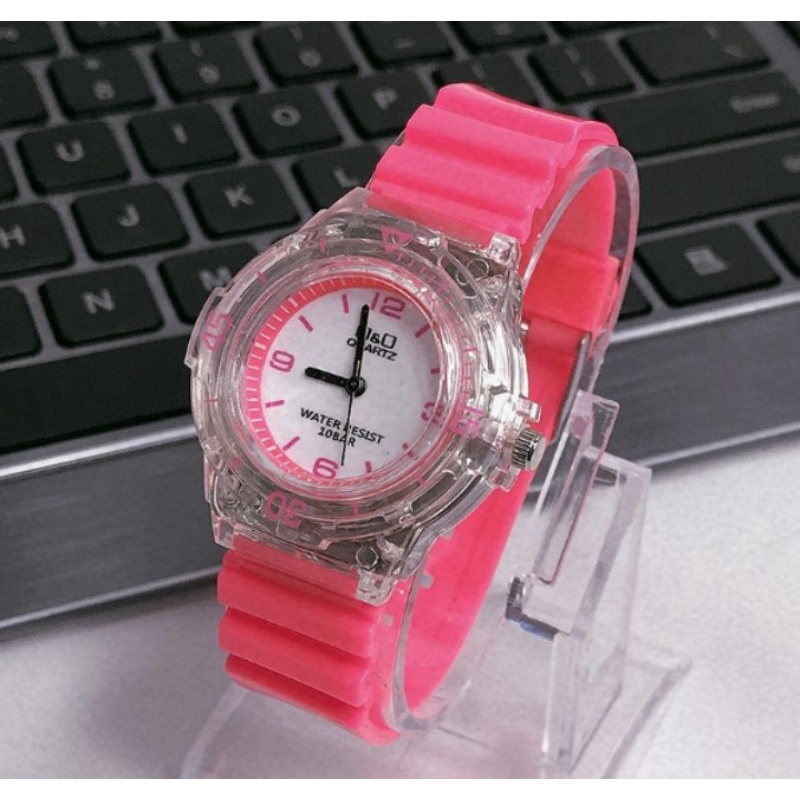 Jam anti air merek qq pria/wanita