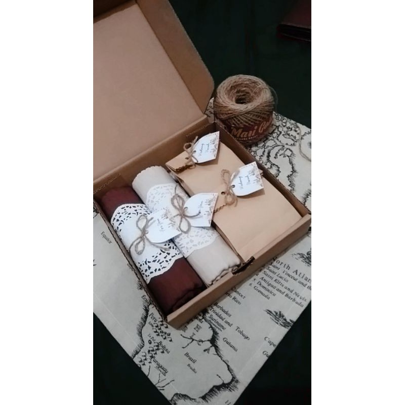 

[PRE-ORDER] SET HAMPERS #002