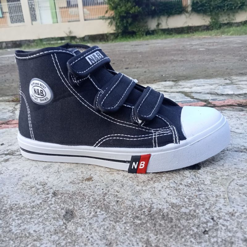 sepatu sekolah NEW BASKET Nomor khusus bot perekat