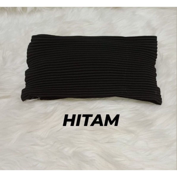 PASHMINA PLISKET BABYDOLL CERUTY FULL / PLEATS • PLEATED SHAWL BY ORBELLE-HITAM