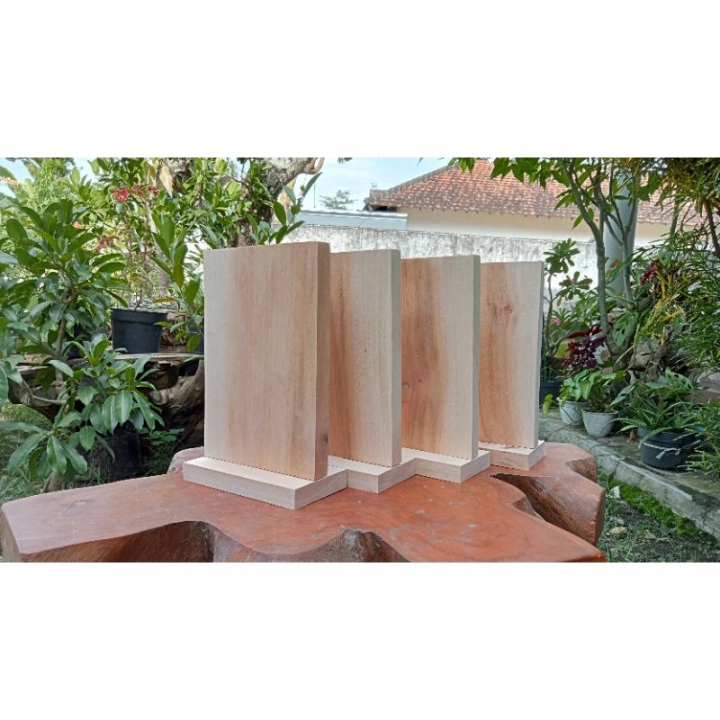 

stand menu/stand menu kayu/tempat menu kayu A5