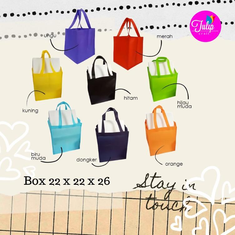 

84 Tas Spunbond Kotak 26x26x30cm pink fanta Goodiebag o17➝