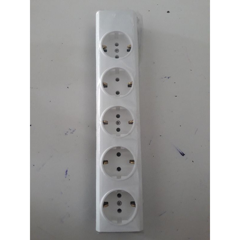 

Stopkontakobbroco5LOB