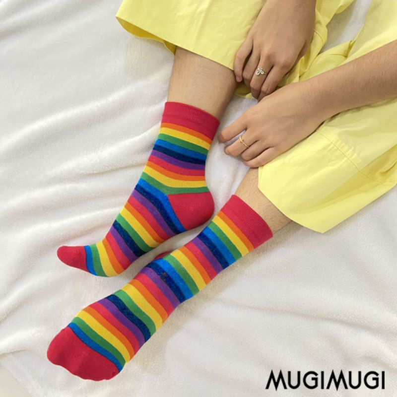 RESTOCK Kaos Kaki Pelangi 90's Impor / Rainbow Socks / Kaos Kaki Tumblr / Kaos Kaki Warna Pastel