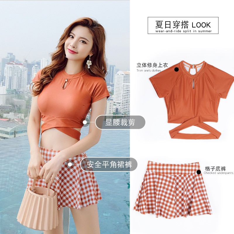 Set Bikini Wanita Dengan Model One piece Dan Bahan Tipis  