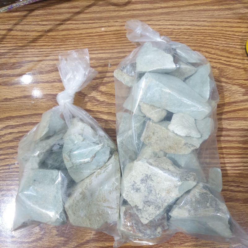 BATU ZEOLITE 1KG AQUARIUN FILTER / BATU ZEOLIT / BATU ZEOLITE