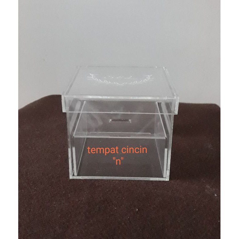 DISC% READY!! Box kotak tempat cincin akrilik, acrylic untuk nikahan wedding