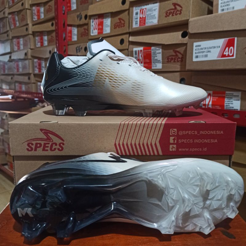 Sepatu Sepak Bola Lightspeed Ultra Klok