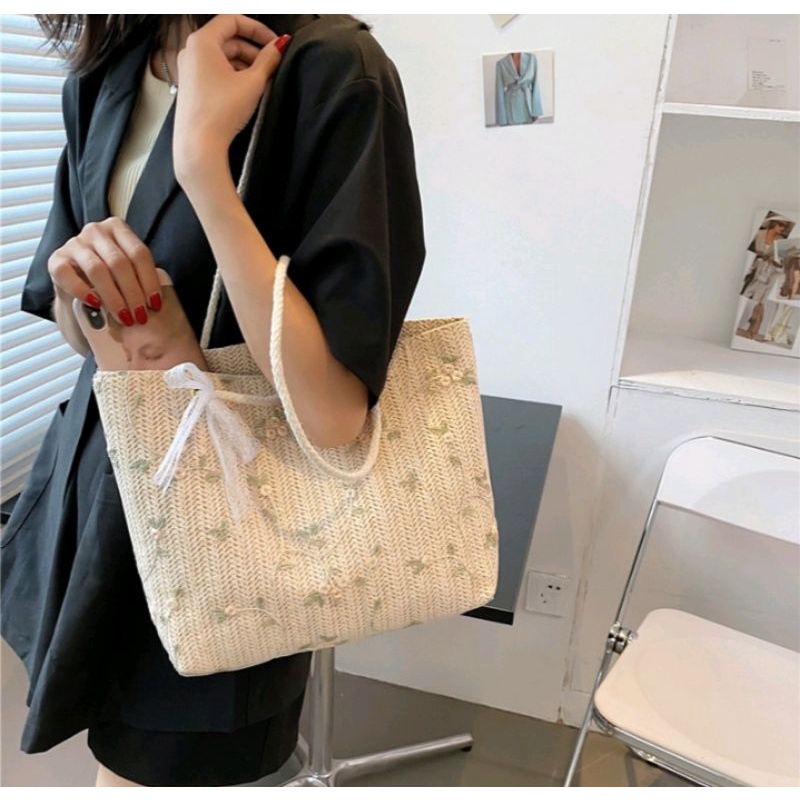 [ READY STOCK ] Safira Bag / Tas anyaman bahu aesthetic