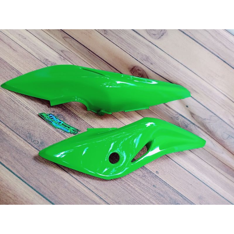 body bodi cover belakang kawasaki ninja rr new original ijo hijau muda anniversary