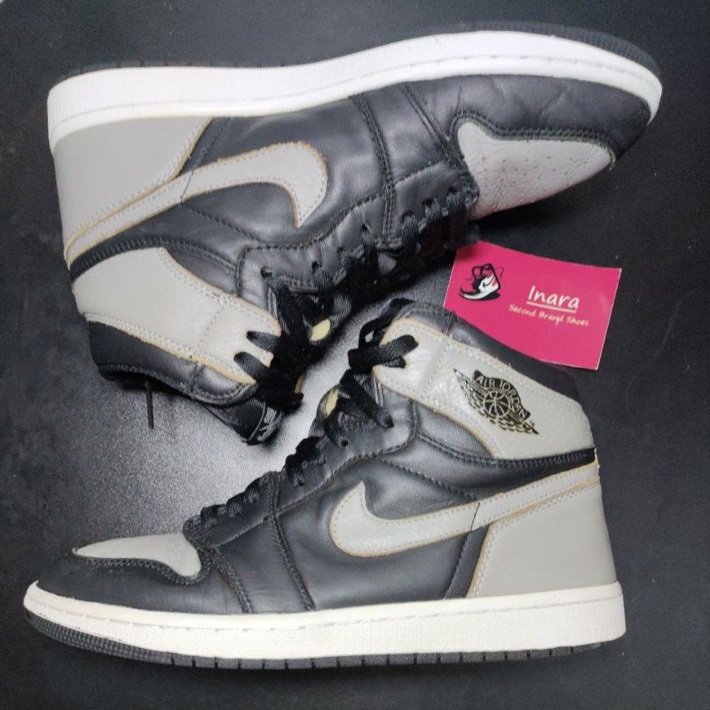 Sepatu Bekas Nike Air Jordan 1 Retro High Shadow Black Grey (Second) - Size 42