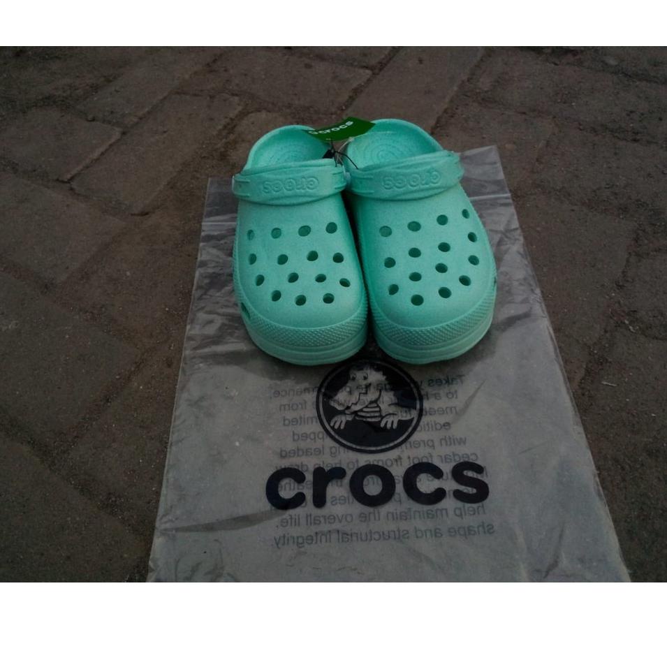 Harga Bersahabat.. Sandal  Crocs / Wedges Crocs / Sandal Kodok Classic -- Sandal Wanita (sepatu sand