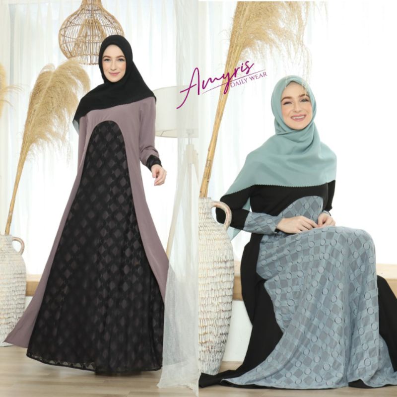 Bakqis dress By Amyris