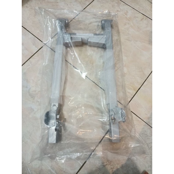 Arem supet Jupiter z