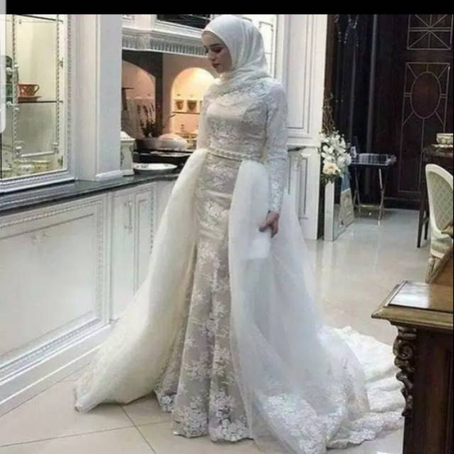 Gaun Akad pernikahan /Gaun pengantin muslim