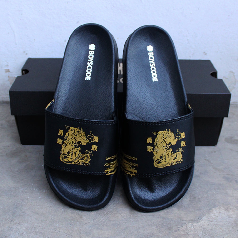 Sandal Slip On Pria Distro Terbaru Boyscode Dragon Sea Naga Laut Hitam Gold / Sandal Slop / Sandal Slide Pria