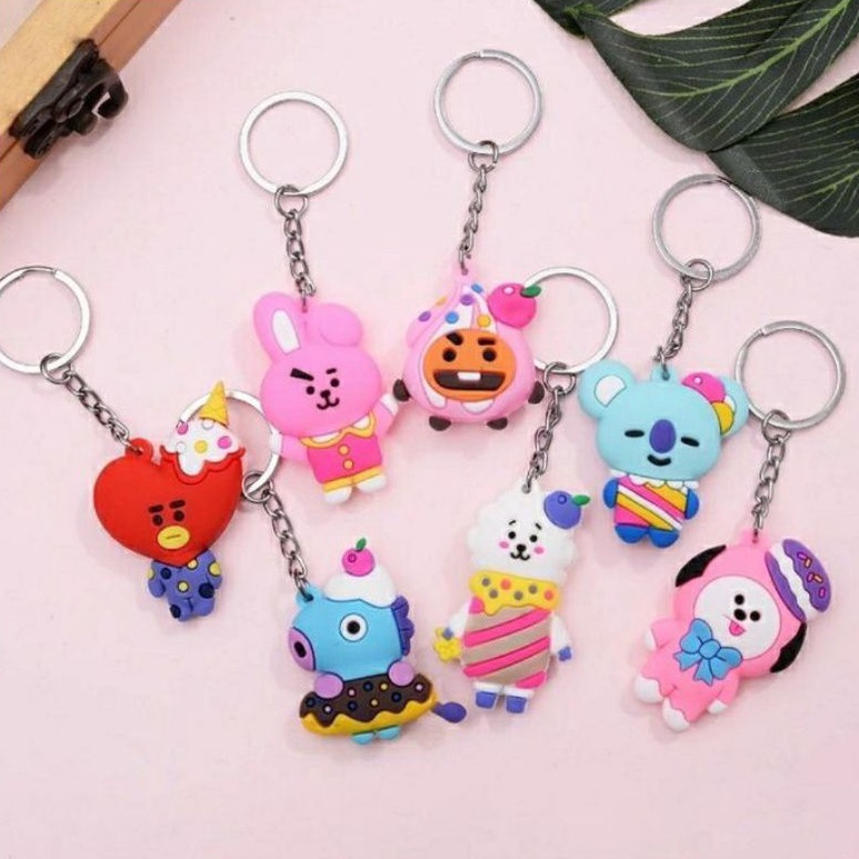 Gantungan Kunci  BT21 3D KPOP Lucu Keychain, Chrismast, Rock dll