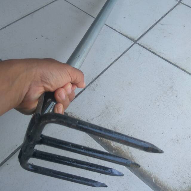 Cangkul Kebun Kecil