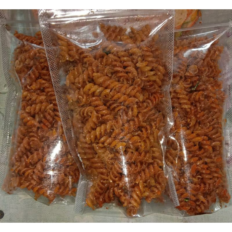 

seblak makaroni bantet hot extrak daun jeruk 200g