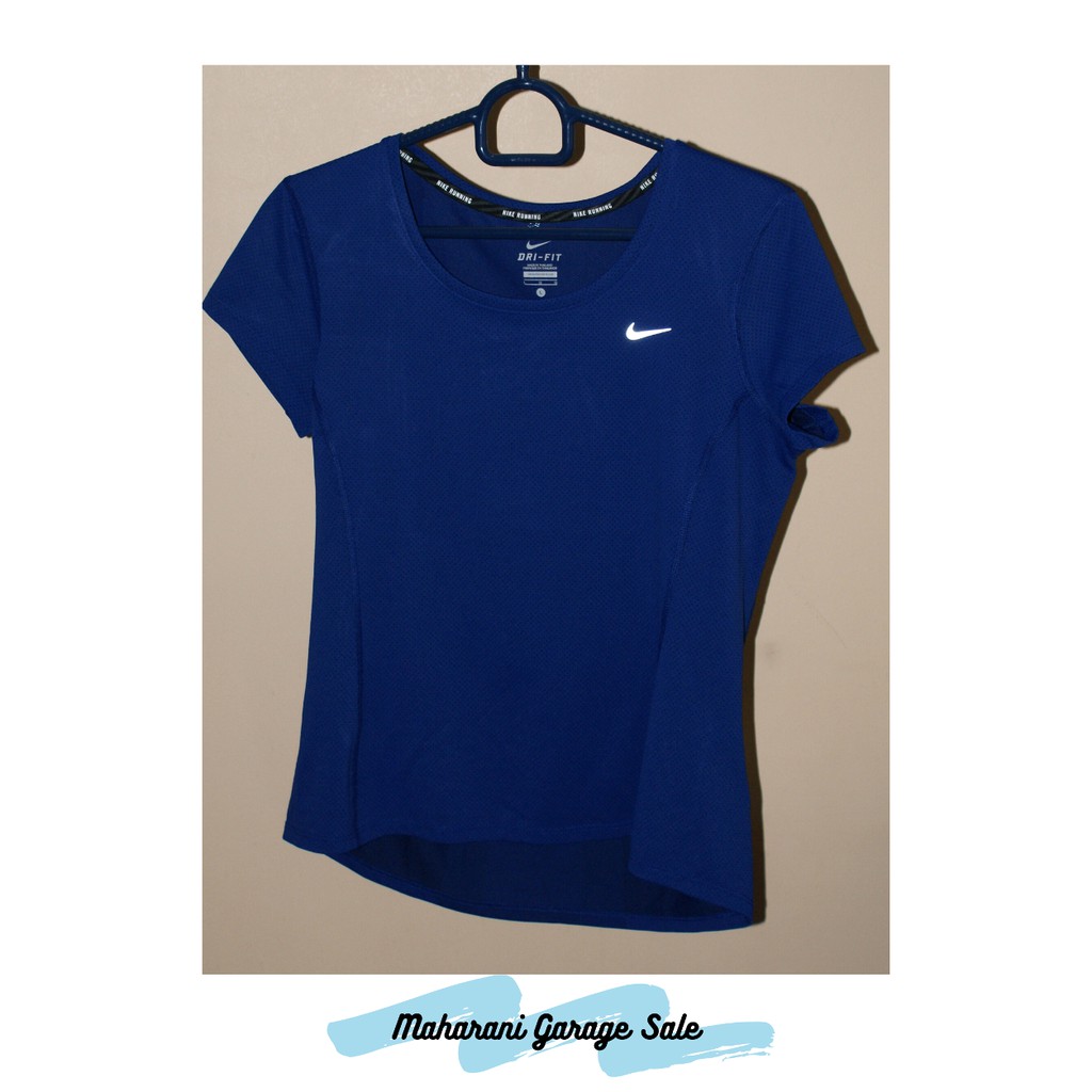 T Shirt Nike Running Wanita