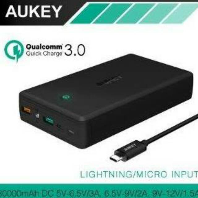 Aukey 30000 mah 3.0 power bank dual output