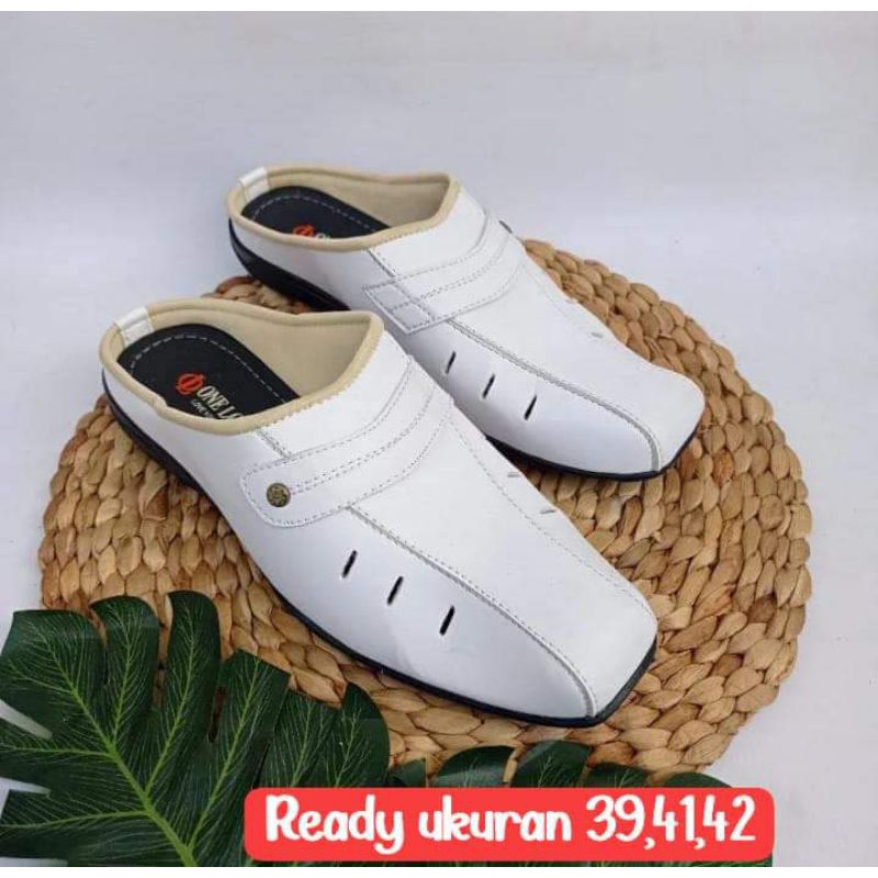 Sendal Pria One Love Sandal Bustong Semi Sepatu Terbaru 100% Original