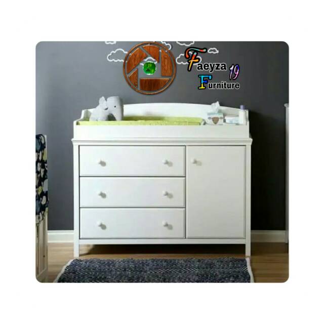 Baby Tafel Lemari Bayi