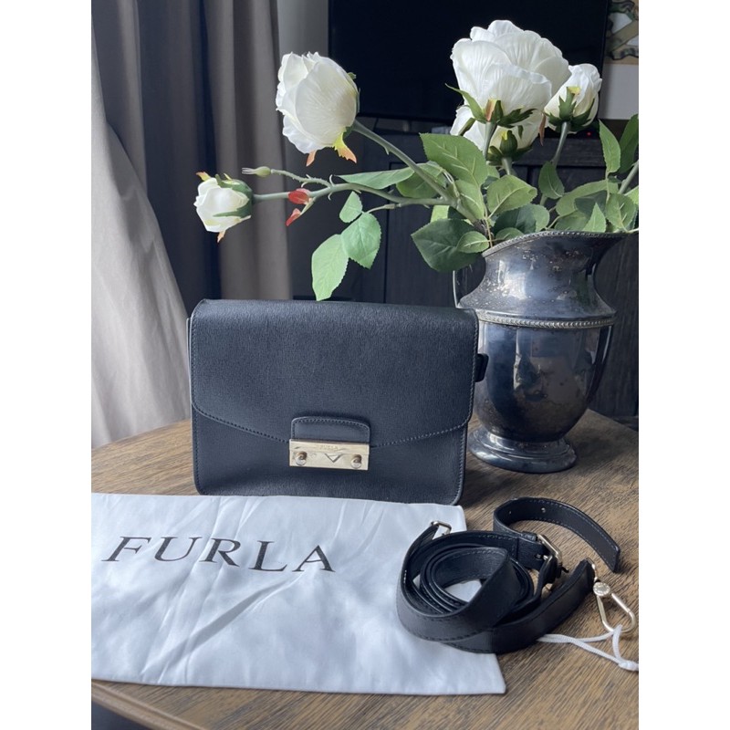 [Authentic] Preloved Furla Metropolis Top Handle