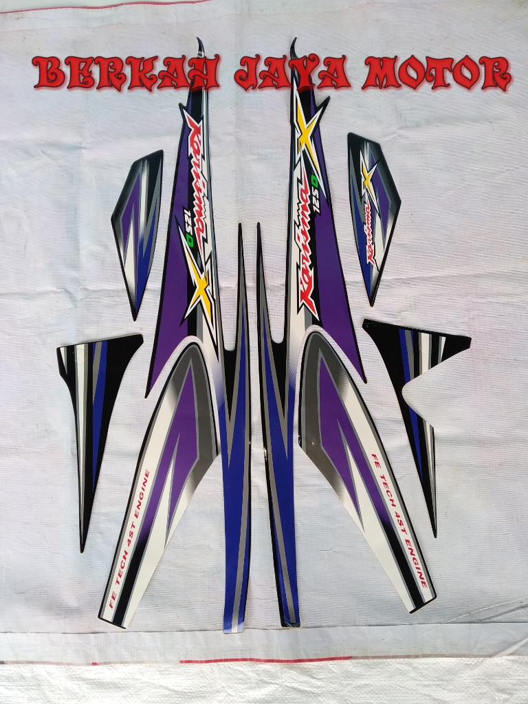 HONDA KARISMA X 125 STRIPING STICKER HONDA KARISMA TAHUN 2004 WARNA HITAM  SATU SET
