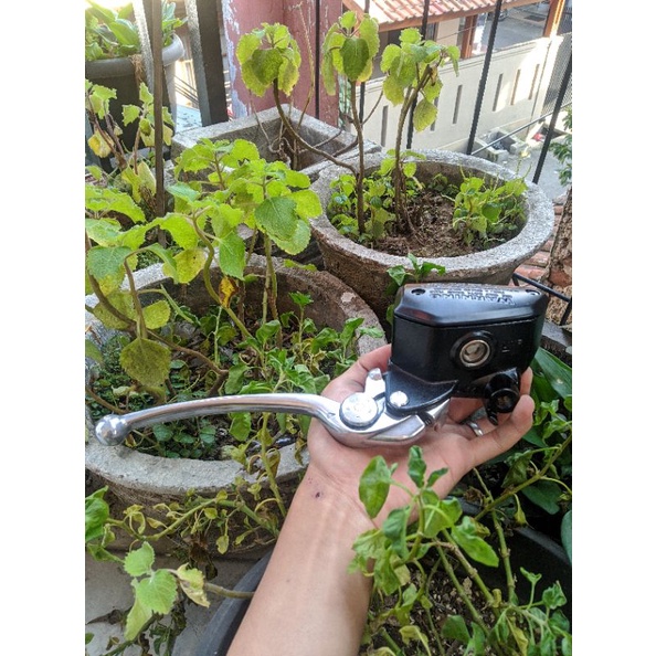 MASTER KANAN IMPORT NISSIN ER6