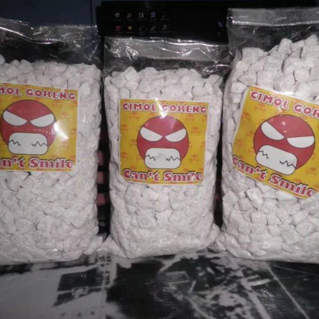 

RK60 KUALITAS NO.1 Cimol original mentah 900gr + bumbu (atoom bulan 2pcs+ cabe bubuk 1bks)