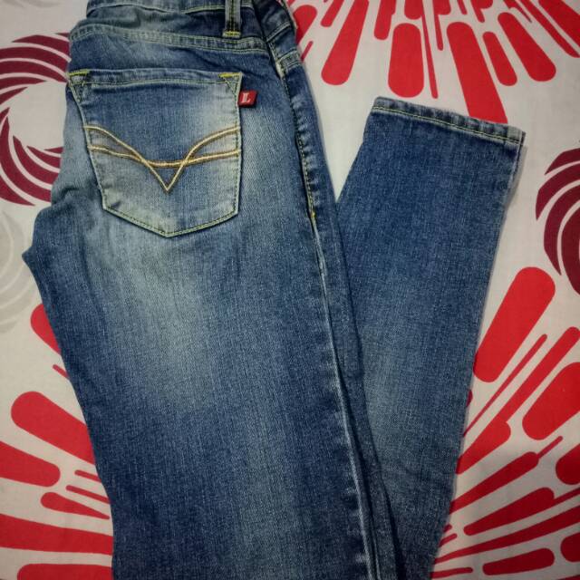 Preloved logo jeans