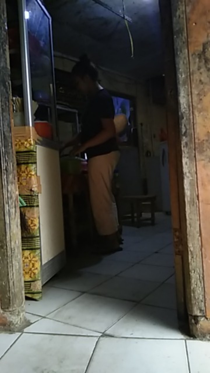 Teko Satu Set Bahan Kaca 5 In 1 + Saringan