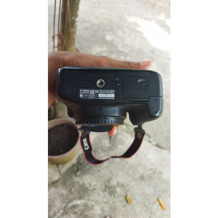 CANON EOS 4000D