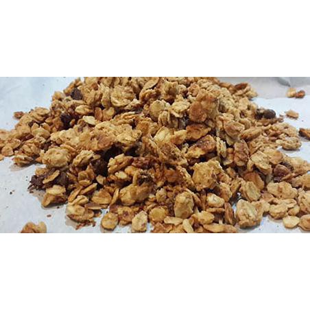

food Grains N' Co Homemade Granola (Peanut Butter Choco Chip)