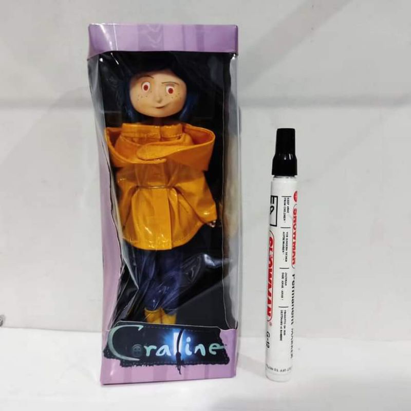 mainan action figure coraline series
tinggi sekitar 7 inch