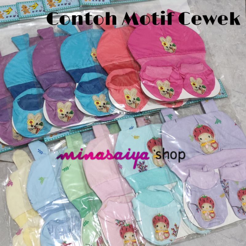 KUPUKUPU Set Topi dan Sarung Kaki Bayi Motif Cewek dan Cowok