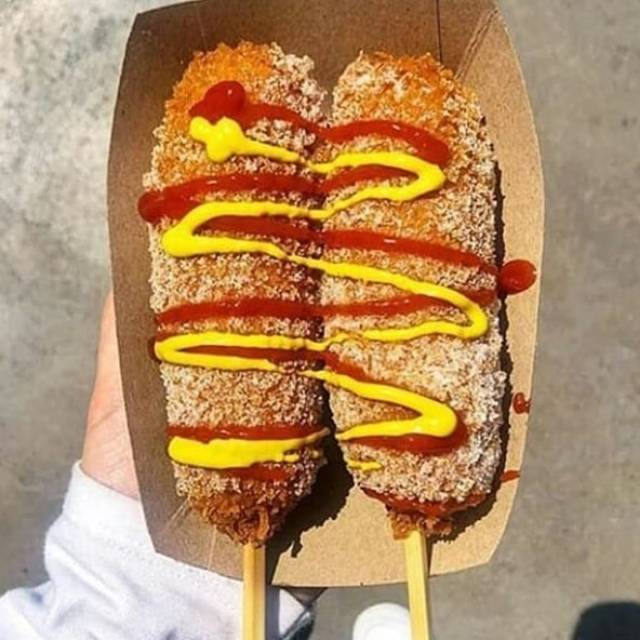 

CORNDOG MOZARELLA