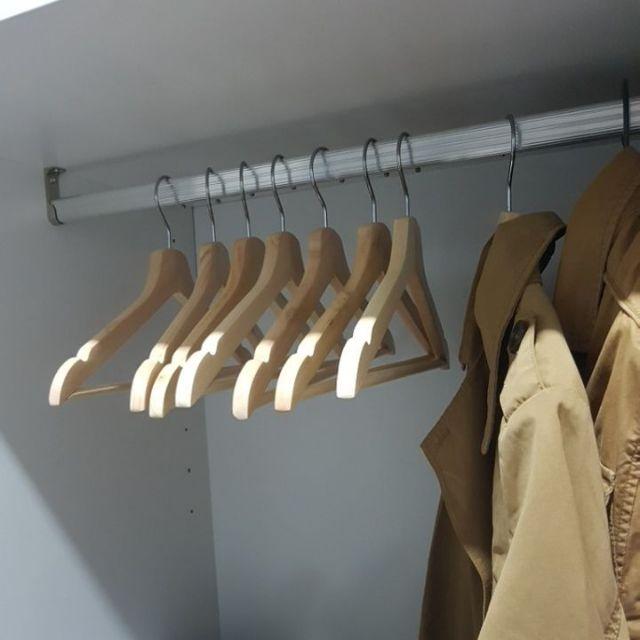 Ikbumers Gantungan Baju / Hanger Kayu - Set Isi 8 Kayu Alami
