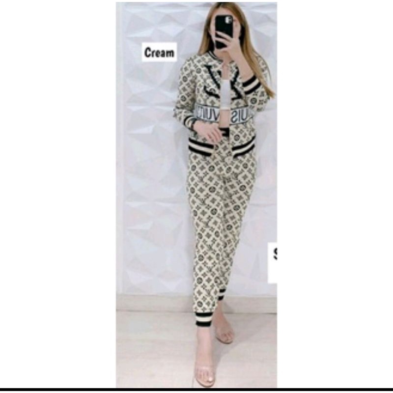 one set jaket rajut + celana motif lv