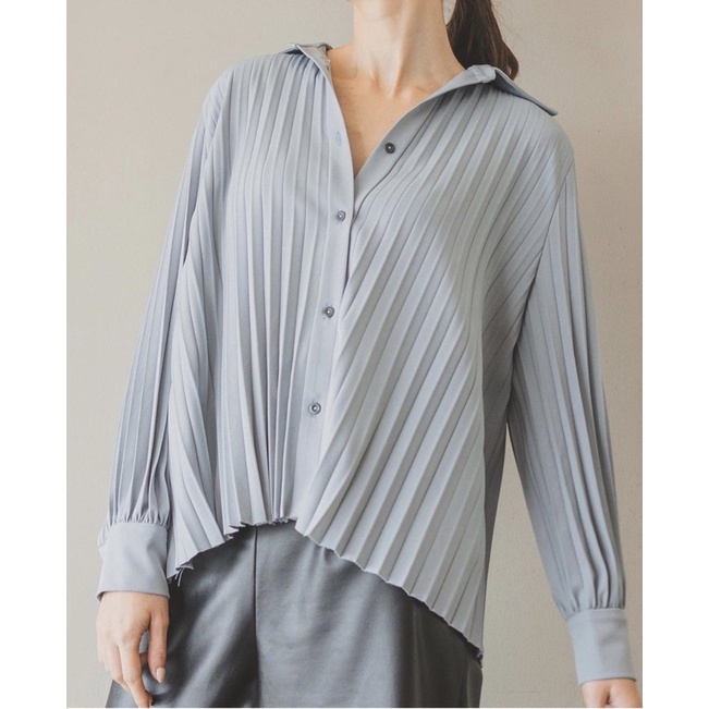 Claude - Pleated Blouse Top Kemeja