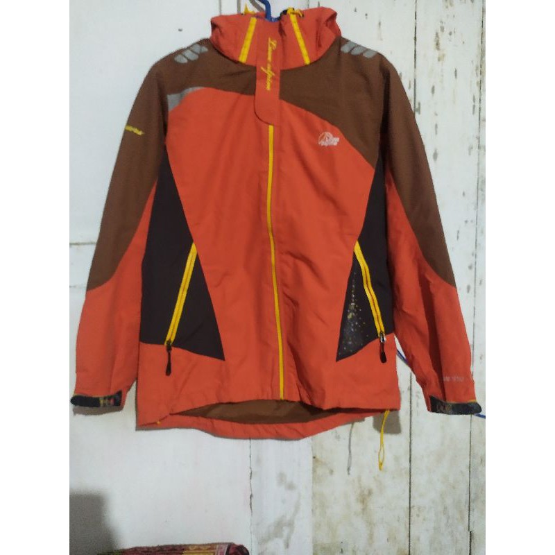 Jaket Lowe Alpine