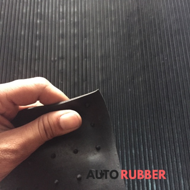 Karpet Lantai Mobil Universal Karpet Lembaran Good Quality