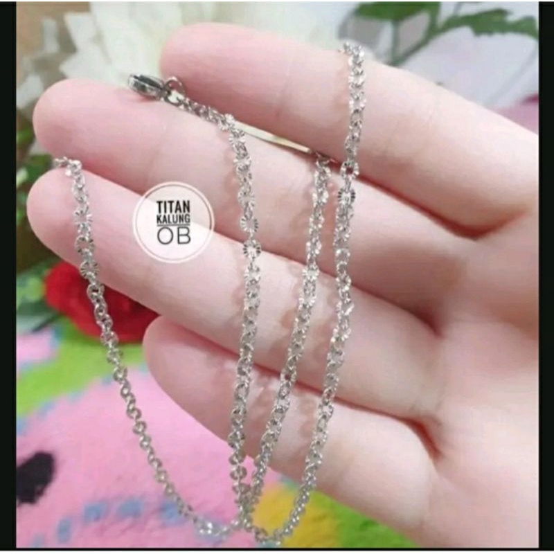 kalung titanium putih pecah kopi atau nury untuk pria dan wanita  seperti emas asli awet selamanya