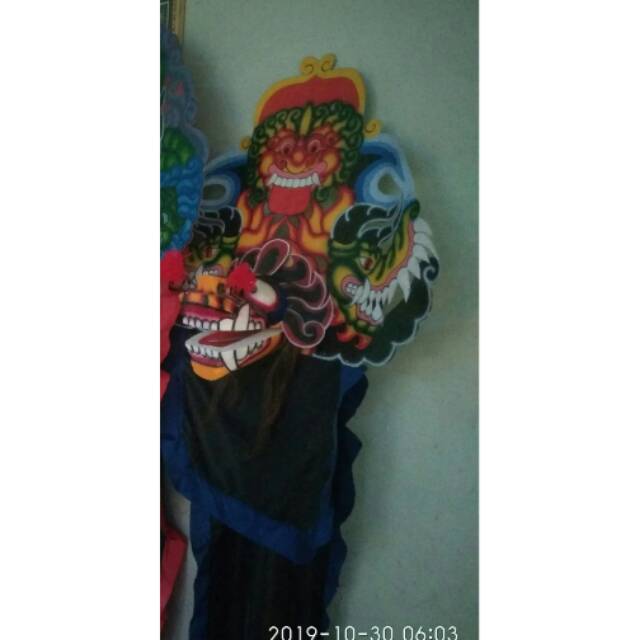 Kucing kucingan barongan anak kuda lumping