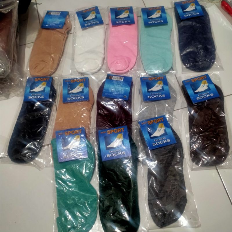 Kaos kaki semata kaki