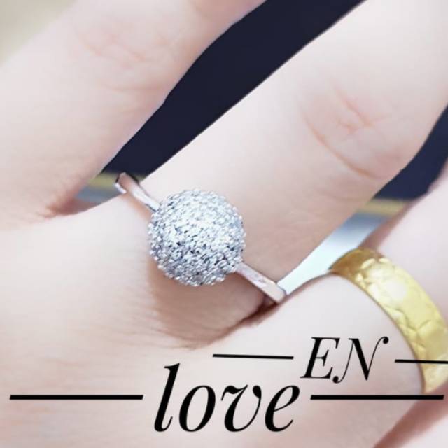 Cincin permata cantik